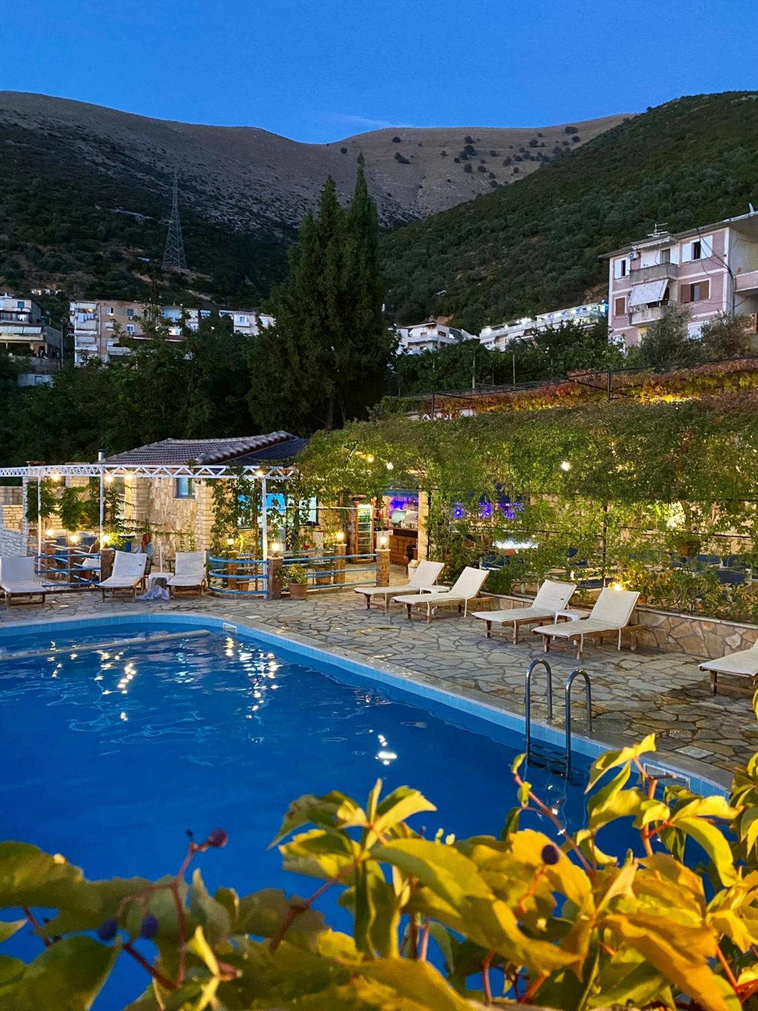 Itaka Summer Rooms Lukova Exterior photo